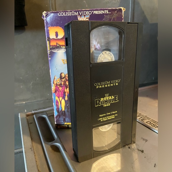 Vintage Royal Rumble 1992 WWF VHS Videocassette - Picture 2 of 3